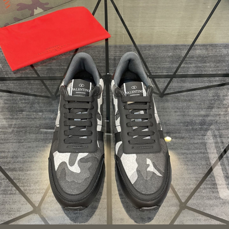 Valentino Sneakers